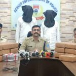 जमशेदपुर में 50 किलो गांजा के साथ दो तस्कर गिरफ्तार