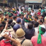 पूर्व मंत्री के बयान पर भड़के किसान, कई जिलों में बवाल और पुलिस से झड़प