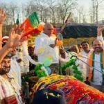 बैतूल विधायक हेमंत खंडेलवाल का अनोखा अंदाज, बैलगाड़ी पर सवार होकर ‘गांव-बस्ती चलो अभियान’ को दी गति