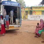 ​वनांचलों की ‘संजीवनी’ बनी मोबाइल मेडिकल यूनिट: साढ़े तीन माह में 2000 से अधिक ग्रामीणों का हुआ निःशुल्क उपचार