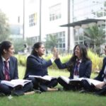 यूपी के लाखों छात्रों को योगी सरकार का बड़ा तोहफा, छात्रवृत्ति से वंचित रहे छात्र अब दोबारा कर सकेंगे आवेदन