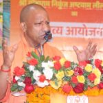 सनातनी एकजुट हों तो हिंदू विरोधी षड्यंत्र करने वाले भारत का बाल बांका भी नहीं कर पाएंगेः सीएम योगी