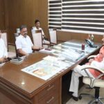 स्वास्थ्य सेवाओं को सुदृढ़ बनाने भर्ती प्रक्रियाओं को प्राथमिकता के साथ समय पर करें पूर्ण: उप मुख्यमंत्री  शुक्ल