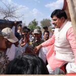 मुख्यमंत्री डॉ यादव अचानक पहुंचे उज्जैन और किया उपार्जन केंद्र का औचक निरीक्षण