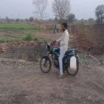 बीना में गहराया जल संकट: 34 मीटर नीचे पहुंचा जलस्तर, डेढ़ किमी दूर से पानी ला रहे लोग