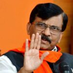 संजय राउत का दावा, फडणवीस जा सकते हैं दिल्ली महाराष्ट्र में बदलाव संभव