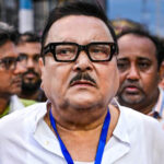 ममता बनर्जी को बड़ा सियासी झटका, मदन मित्रा बागी TMC गुट के साथ आए