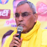 दलित महिला की जमीन से ‘करंट वाले तार’ तक… सपा सांसद के बहाने अखिलेश को राजभर ने घेरा