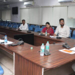 नगरीय निकायों में स्वच्छता पर विशेष ध्यान दें, कचरा फैलाने वालों पर लगायें जुर्माना – कलेक्टर