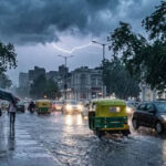 MP Weather Alert: भोपाल-इंदौर समेत 35 जिलों में भारी बारिश का अलर्ट, अगले 4 दिन जमकर बरसेंगे बदरा