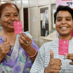 बस-मेट्रो में सफर के साथ डेबिट कार्ड का भी काम करेगा Pink Saheli Smart Card, महिलाओं को मिलेगी डबल सुविधा