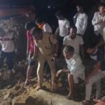 बछड़े को बचाने उतरे चार लोग कुएं में गिरे, तीन की दर्दनाक मौत