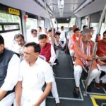 मुख्यमंत्री डॉ. यादव, मंत्रीगण सहित ई-बस से पहुंचे जगदीशपुर