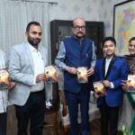 राज्यपाल डेका ने 12 वर्षीय छात्र मास्टर दिव्यांश की पुस्तक ‘थॉट्स अबाउट गॉड‘ का किया विमोचन