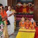 रायपुर : रक्षाबंधन पर राज्यपाल रमेन डेका ने भगवान जगन्नाथ के दर्शन कर बांधा रक्षासूत्र