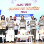 मुख्यमंत्री विष्णु देव साय ने खेलों पर आधारित फोटो प्रदर्शनी और कॉफी टेबल बुक ‘हमारे खिलाड़ी’ का किया विमोचन