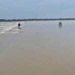 CG: धमतरी में एनीकट में बहे मछुआरे का शव बरामद, मासूम समेत 2 की तलाश जारी
