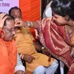 शहीद जवान की पत्नी ने CM साय को बांधी राखी, बोले- सगी बहन से बढ़कर बहन मिली