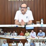 मुख्य सचिव ने केन्द्र प्रवर्तित योजनाओं की समीक्षा की