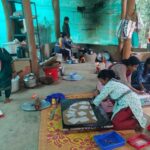उद्यमिता की नई मिसाल बस्तर की महिलाओं ने तैयार की बिना शक्कर वाली ऑर्गेनिक काजू-कतली