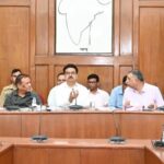 डूसू चुनाव को लेकर दिल्ली यूनिवर्सिटी सख्त, शिक्षकों को पक्षपात से बचने का निर्देश