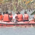 बिहार में बाढ़ का जायजा लेने पहुंचे शिवराज सिंह चौहान, 15 जिलों में 49.72 लाख लोग प्रभावित