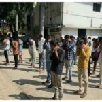 त्योहारी सीजन में शांति व्यवस्था बनाए रखने के लिए बिलासपुर पुलिस ने गुंडे-बदमाशों की कराई परेड।