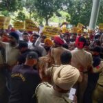मोहाली GAMADA ऑफिस में घुसे AAP कार्यकर्ता, ED कार्रवाई का विरोध