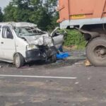 राजस्थान के चूरू में भीषण सड़क हादसा, ट्रेलर-कार की टक्कर में एक ही परिवार के 5 सदस्यों समेत 6 की मौत