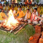 महानिशा पूजन कर सीएम योगी ने की जगत कल्याण की प्रार्थना