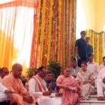 मुख्यमंत्री ने राष्ट्रपिता महात्मा गांधी की प्रतिमा पर किया पुष्पार्चन
