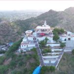 बाड़मेर का ऐतिहासिक गढ़ मंदिर, जहां युद्ध के दौरान लोगों ने मां जोगमाया के दरबार में ली थी शरण